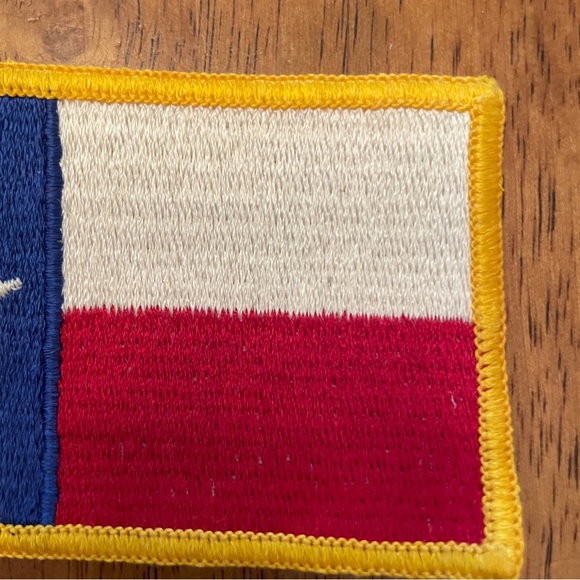 VTG Retro Texas Flag Sew On Patch Applique 3.25”x2.25”Red White Blue Yellow Y1:3 - Picture 3 of 7